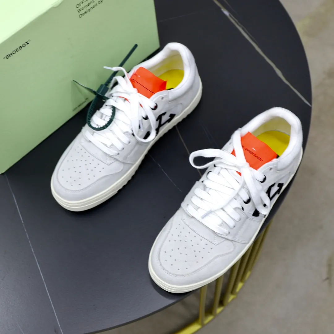 Men's shoes: 462💰💶【off-white】👫 Original one-to-one replica, high-end quality🥳The latest model has not been listed on the official website yet, the top version. Fabric: Imported original leather splicing Lining: Imported breathable mesh Outsole: Original rubber soft, light and wear-resistant Outsole Male 38-44 (customized for 45 and 46)